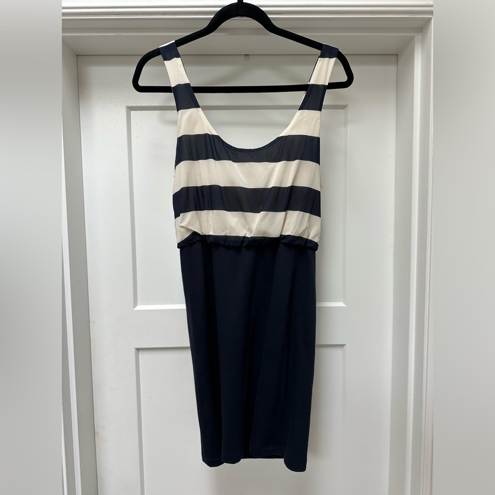 Alice + Olivia silk navy striped mini dress size 6